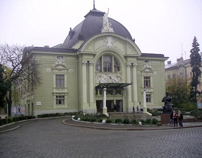 chv_theatre.jpg chv_theatre.jpg